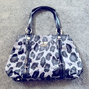 Coach shoulder bag